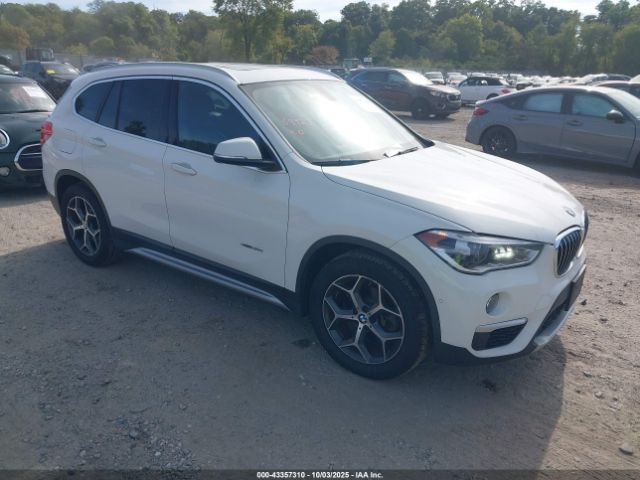 2017 BMW X1 WBXHT3C32H5F80843