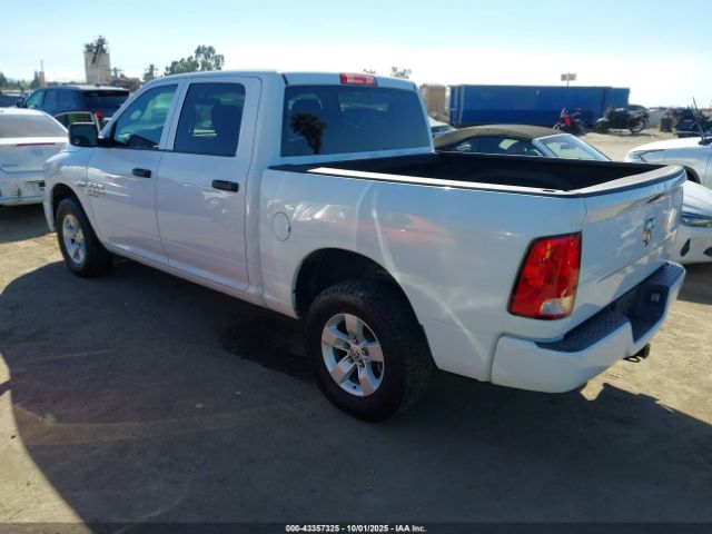 2021 RAM 1500 CLASSIC 3C6RR7KT7MG665371 Photo 2