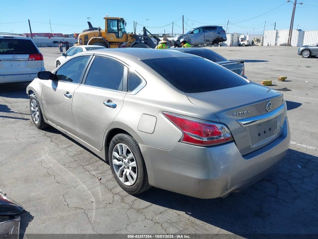 Nissan 2014 2014 1N4AL3AP2EN216831 Image 3