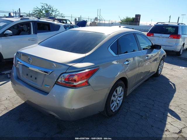 Nissan 2014 2014 1N4AL3AP2EN216831 Image 4