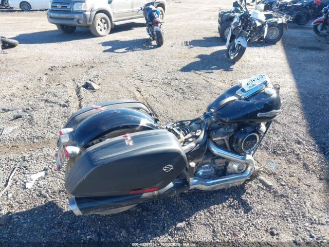 2018 HARLEY-DAVIDSON FLSB 1HD1YMJ22JC064978 Photo 3