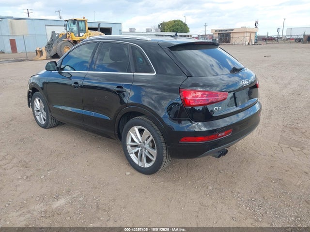 2016 AUDI Q3 WA1BFCFS1GR010795 Photo 2