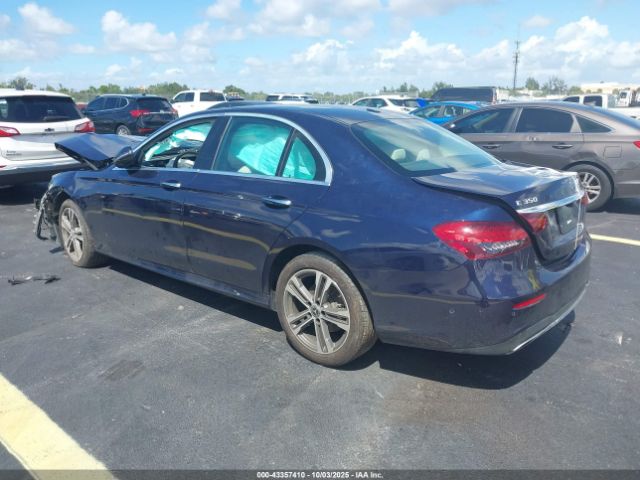 2021 MERCEDES-BENZ E 350 W1KZF8DB7MA974452 Photo 2