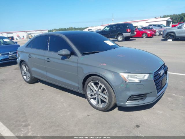 2017 AUDI A3 WAUAUGFF7H1069378