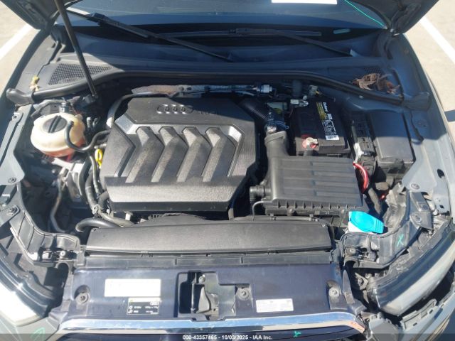 2017 AUDI A3 WAUAUGFF7H1069378 Photo 9