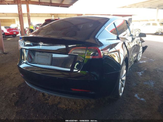 2019 TESLA MODEL 3 5YJ3E1EA5KF357488 Photo 3