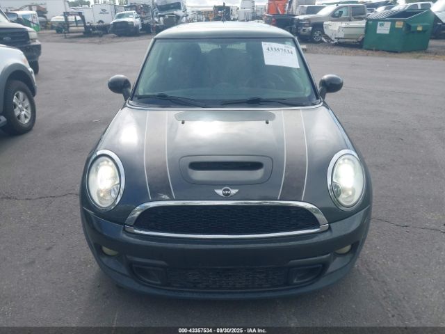 2011 MINI COOPER S WMWSV3C52BTY24101 Photo 5