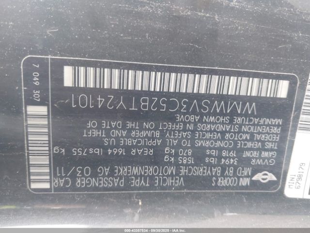 2011 MINI COOPER S WMWSV3C52BTY24101 Photo 8