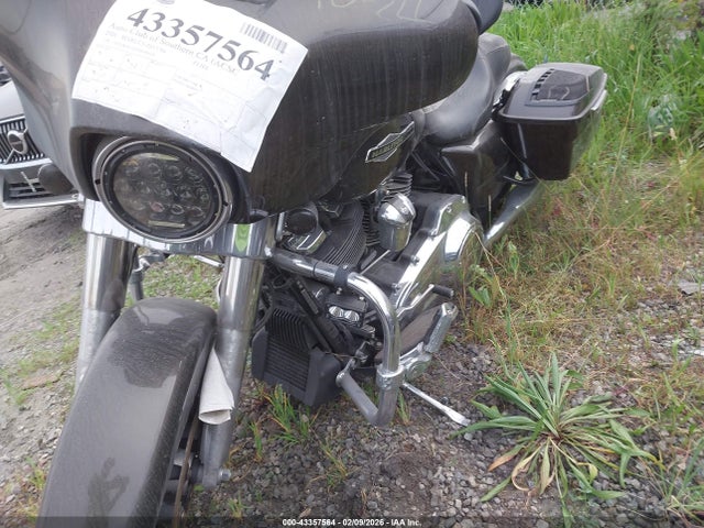 2021 HARLEY-DAVIDSON FLHX 1HD1KBC20MB640614 Photo 1