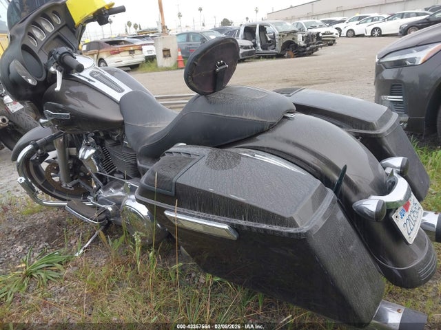 2021 HARLEY-DAVIDSON FLHX 1HD1KBC20MB640614 Photo 2