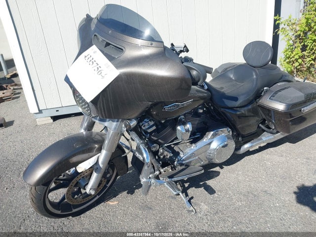 2021 HARLEY-DAVIDSON FLHX 1HD1KBC20MB640614 Photo 8