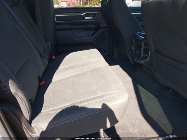 2022 RAM 1500 1C6RRFFG5NN378241 Photo 7
