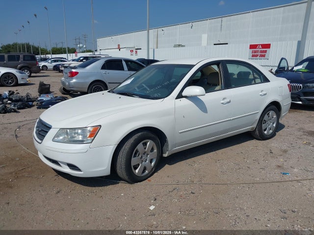 2010 HYUNDAI SONATA 5NPET4AC0AH593683 Photo 1