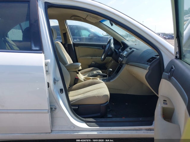 2010 HYUNDAI SONATA 5NPET4AC0AH593683 Photo 4