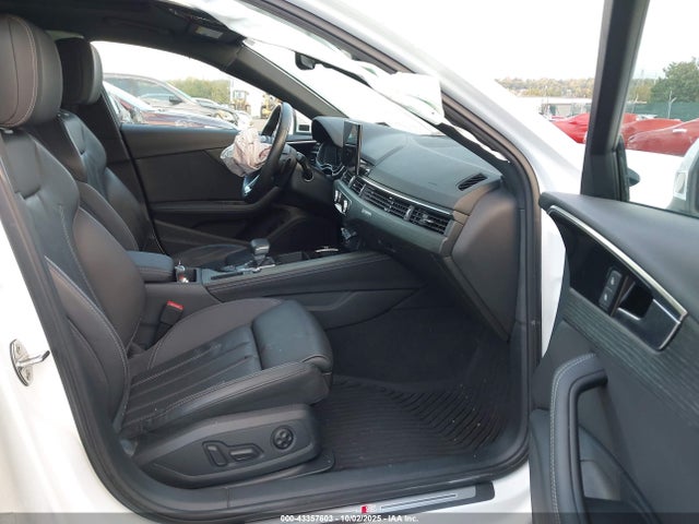 WAUEAAF4XMA086370 Audi 45 tfsi (2.0t)