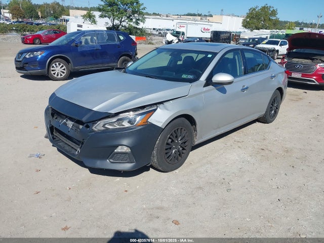 Nissan Altima 2020 1N4BL4EV6LC237001 Image 2