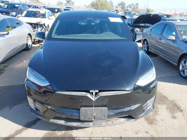 Tesla Model X 100d/75d/long Range 2019 5YJXCAE23KF183629 Image 12