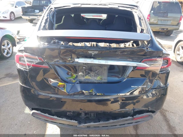 Tesla Model X 100d/75d/long Range 2019 5YJXCAE23KF183629 Image 19