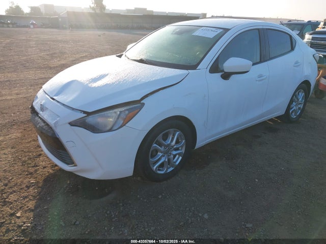3MYDLBZV7GY127767 Scion p5v