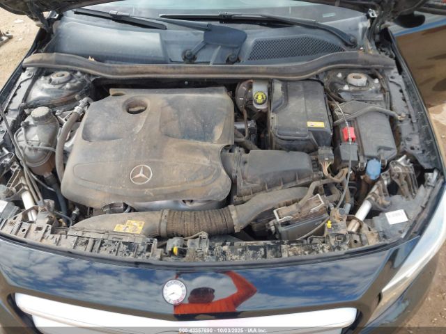 2016 MERCEDES-BENZ GLA 250 WDCTG4GB2GJ233772 Photo 9