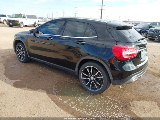 2016 MERCEDES-BENZ GLA 250 WDCTG4GB2GJ233772 Photo 2