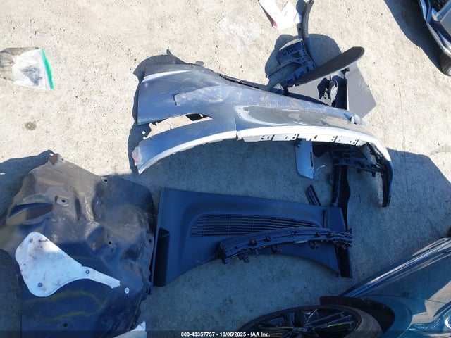 Продажа на аукционе авто 2026 Tesla Model Y Long Range Dual Motor All-wheel Drive, vin: 7SAYGDED2TF422250, номер лота: 43357737