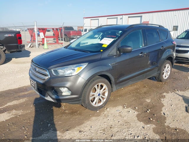 1FMCU0GD8JUD20831 Ford ESCAPE SE