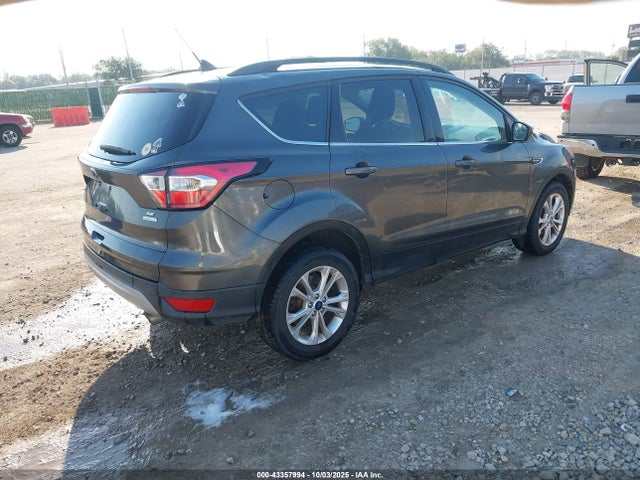 1FMCU0GD8JUD20831 Ford ESCAPE SE