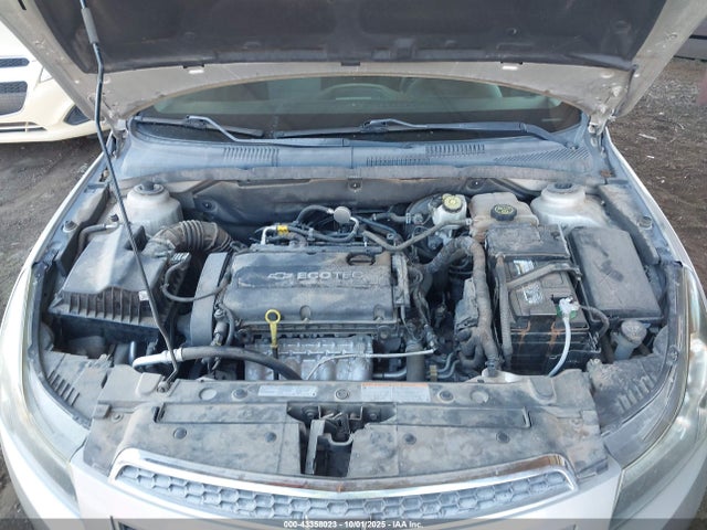 1G1PA5SH5E7426673 Chevrolet luw