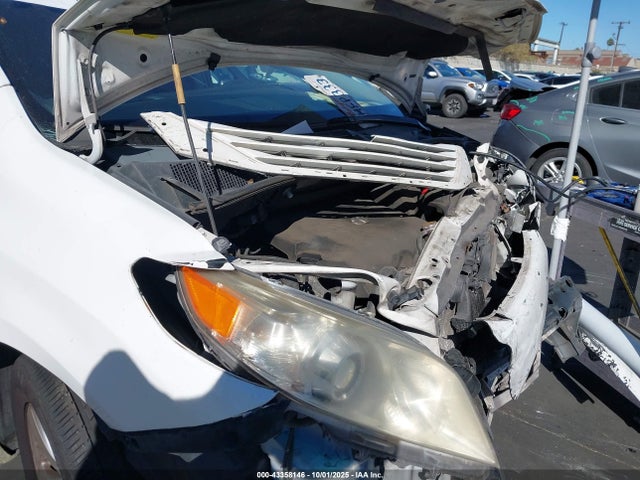 Продаж на аукціоні авто 2015 Toyota Sienna Le 8 Passenger, vin: 5TDKK3DC2FS612330, номер лоту: 43358146