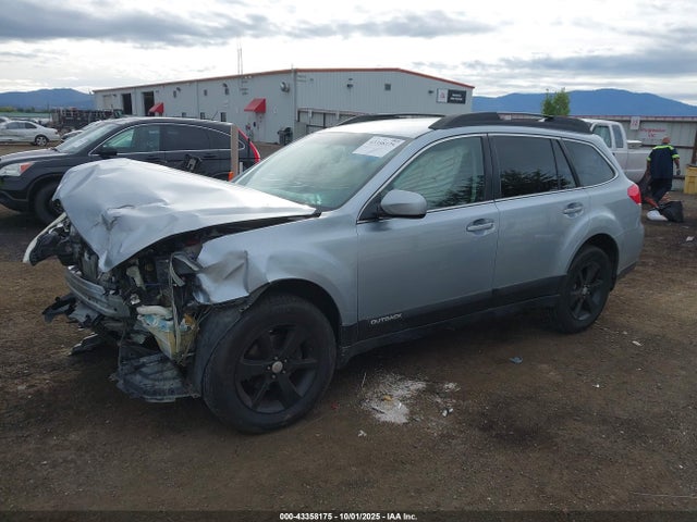 2013 Subaru Outback 2.5i Premium მანქანა იყიდება აუქციონზე, vin: 4S4BRBCC6D3285349, აუქციონის ნომერი: 43358175