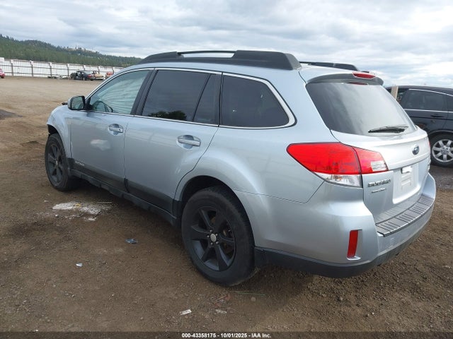 2013 Subaru Outback 2.5i Premium მანქანა იყიდება აუქციონზე, vin: 4S4BRBCC6D3285349, აუქციონის ნომერი: 43358175