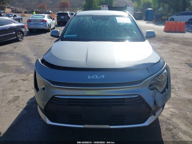 KNDCR3LEXS5290118 KIA NIRO EX