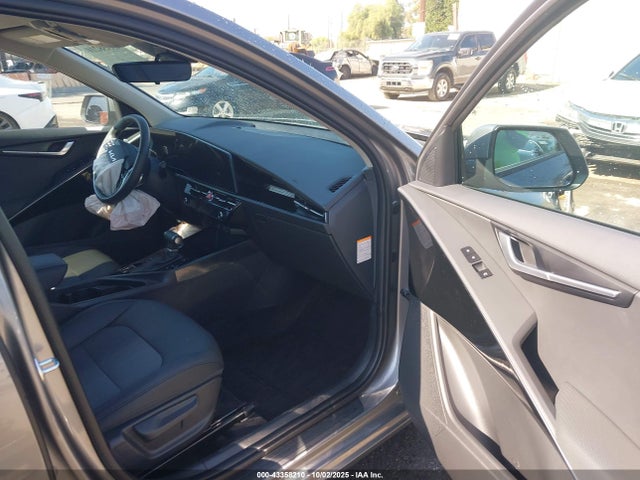 KNDCR3LEXS5290118 KIA NIRO EX
