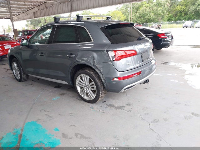 2018 AUDI Q5 WA1CNBFY4J2161832 Photo 2