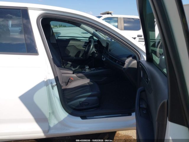 2017 AUDI A4 WAUGNAF48HN012053 Photo 4