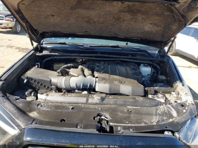 2023 TOYOTA 4RUNNER JTERU5JR0P6200045 Photo 9