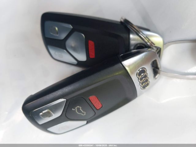 2018 AUDI A5 WAUUNAF54JA003830 Photo 10