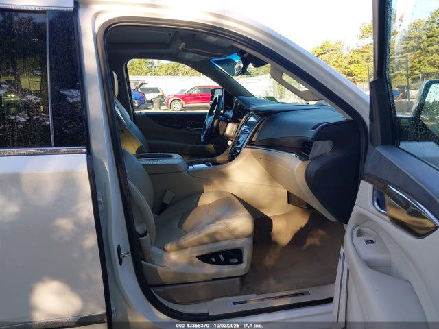 2018 CADILLAC ESCALADE 1GYS4BKJ9JR124838 Photo 4