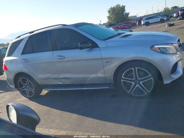 4JGDA6EB3HA938880 Mercedes-Benz Amg Gle 43 4matic