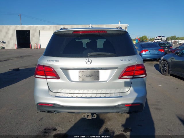 4JGDA6EB3HA938880 Mercedes-Benz Amg Gle 43 4matic