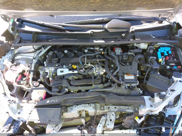 JTDACAAU8R3044102 Toyota Prius Le