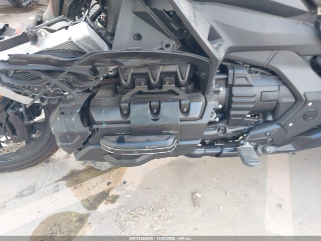 2025 HONDA GL1800 JH2SC7946SK700134 Photo 8