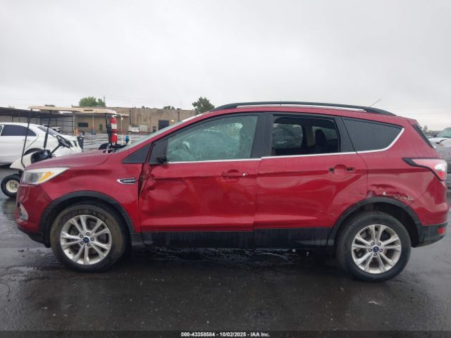 2018 FORD ESCAPE 1FMCU9G99JUB48423 Photo 5