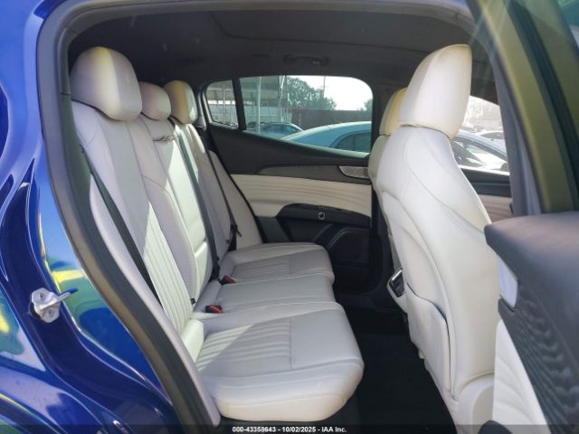2023 MASERATI GRECALE ZN682AVM9P7427207 Photo 7