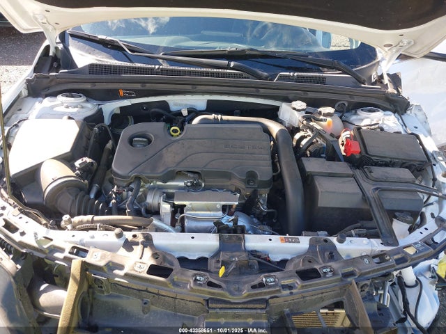 Chevrolet lfv 2024 1G1ZD5ST7RF129503 Image 10