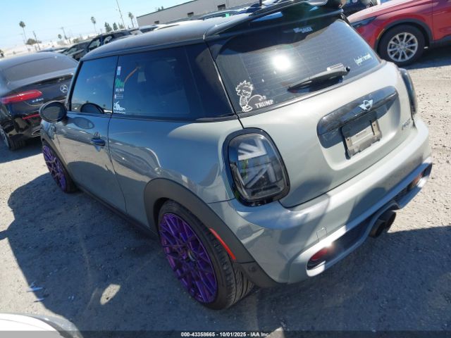 2018 MINI HARDTOP WMWXP7C5XJ2A48864 Photo 2