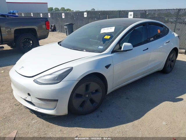 2023 TESLA MODEL 3 5YJ3E1EA9PF661415 Photo 1