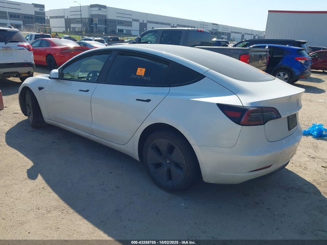 2023 TESLA MODEL 3 5YJ3E1EA9PF661415 Photo 2