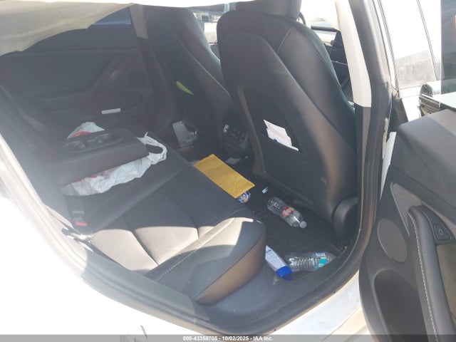 2023 TESLA MODEL 3 5YJ3E1EA9PF661415 Photo 7